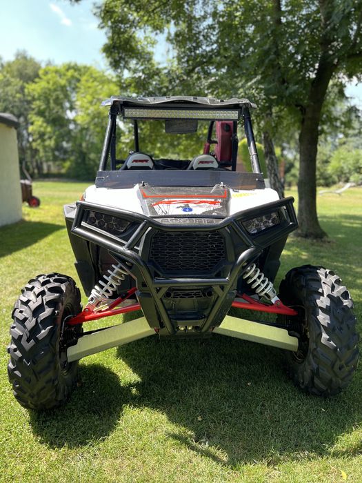 Polaris Rzr 1000xp buggy