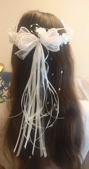 Piękna sukienka komunijna