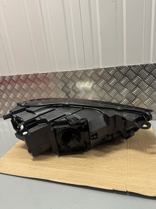 Lewa Lampa AUDI Q5 80A FULL LED USA Reflektor Lewy