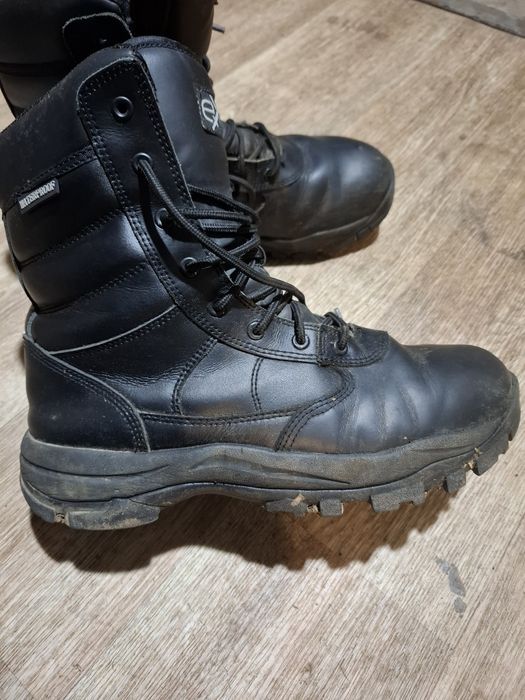 БЕРЦИ шкіряні 44-45розмір