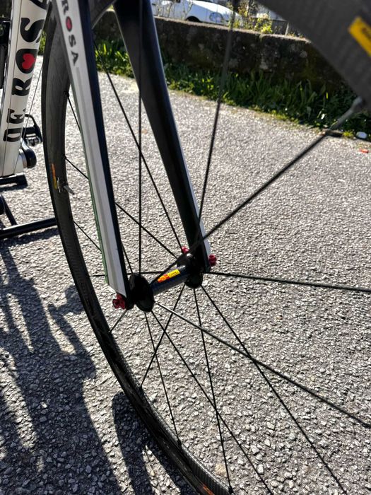 Bicicleta De Rosa em Carbono