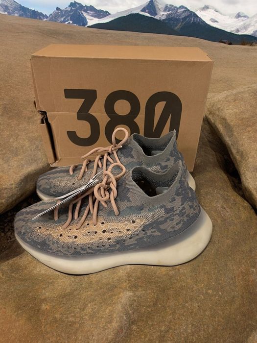 Adidas Yeezy Boost 380 roz. 43 1/3 męskie sneakersy