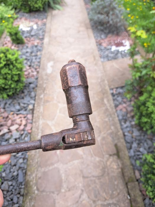 Дриль Ручний Коловорот