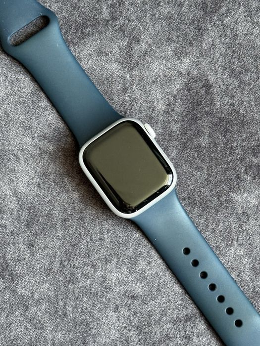 Apple watch 8, 41 mm S/M