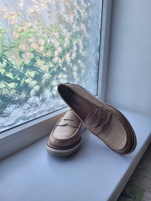 Жіночі лофери Santoni 37.5