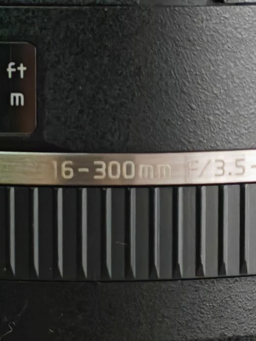 Tamron 16-300 f3.5 canon