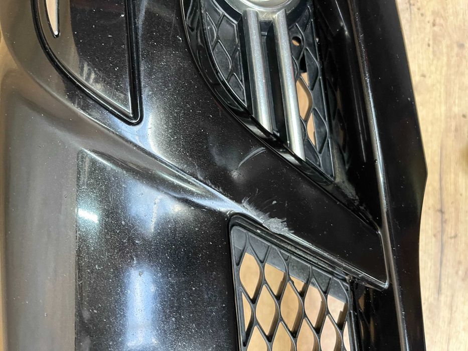 Zderzak przedni Mercedes W211 Lift kolor 197