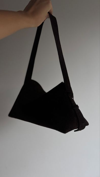 Замшева сумка шоколадного кольроу