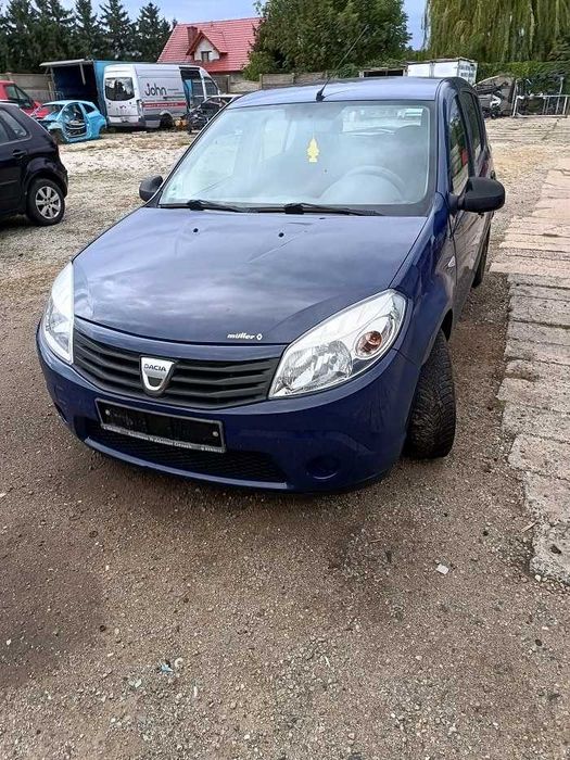 Dacia Sandero 1,4 E 2009r  na  części  lakier  DV61H