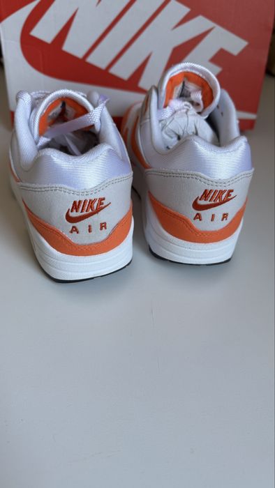 Nike Air Max 1 „Safety Orange” rozmiar 39 wkładka 25 cm.