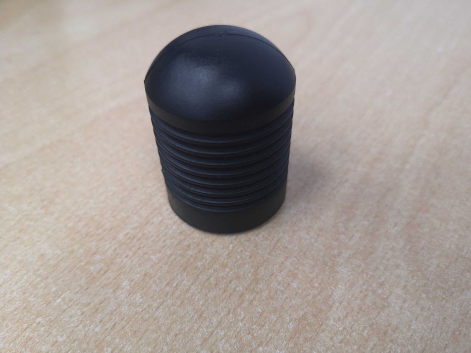 Zaślepka rury fi 25 mm plastik twarda guma