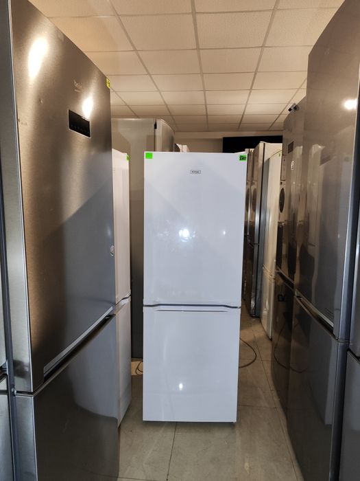 Компактний холодильник KERNAU KFRC 15153.1 NF W з Європи