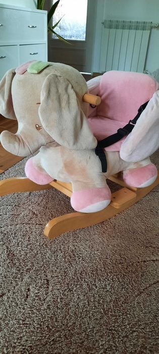 Nattou bujak, slon, slonik na biegunach