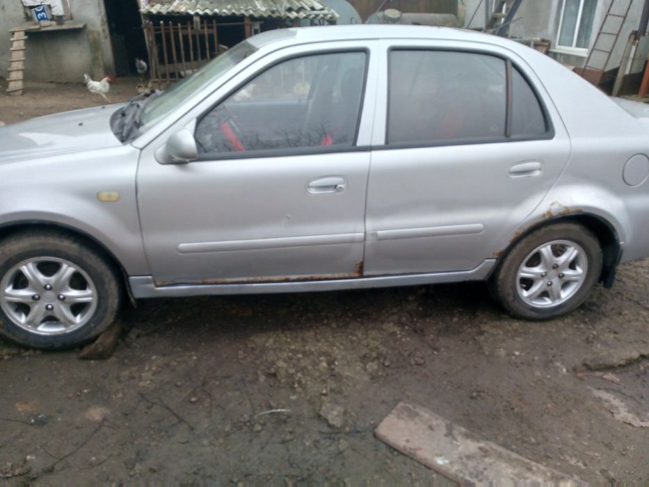 Автомобіль Geely