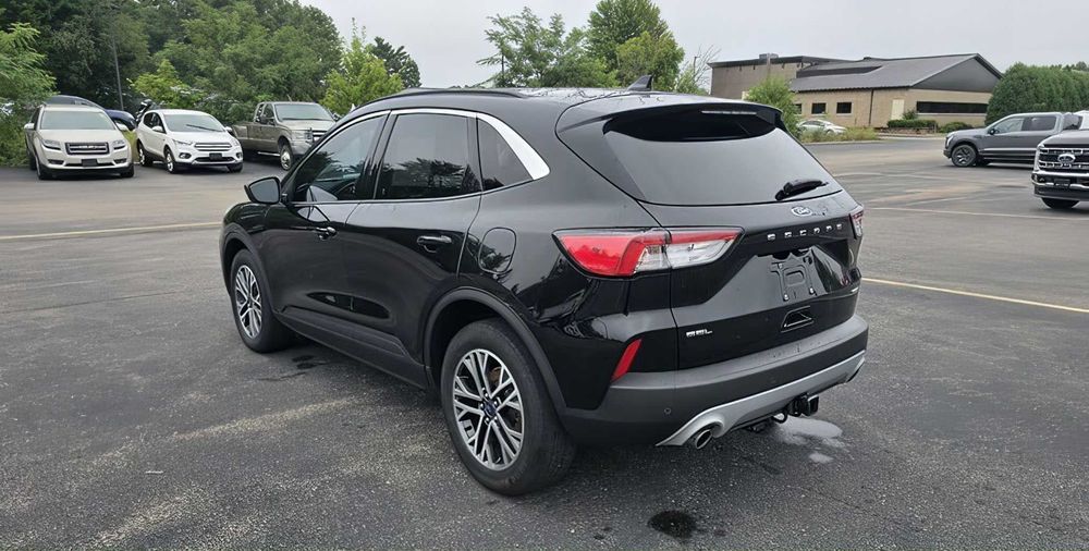 Ford Escape      2020