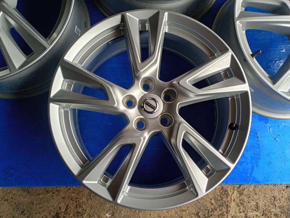 Alufelgi Volvo 18" XC60,XC40