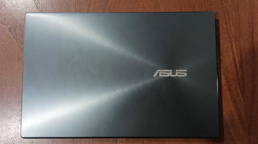Portátil ASUS Zenbook