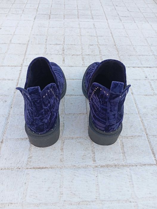 Botas botins rasos lilás/roxo camurça