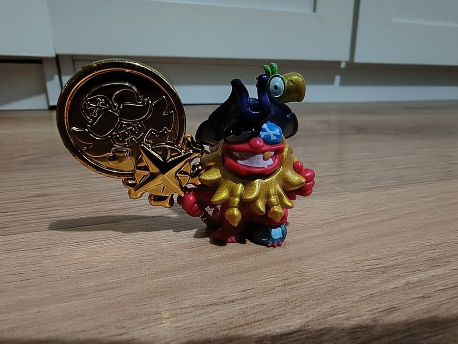 Figurki piratix i superthings