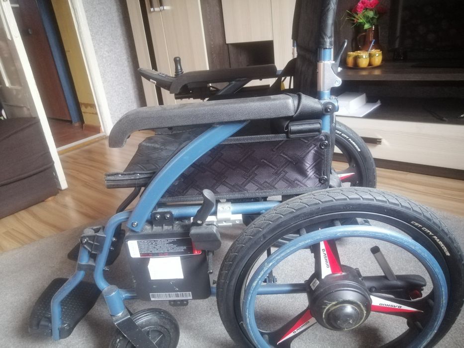 Sprzedam wózek inwalidzki