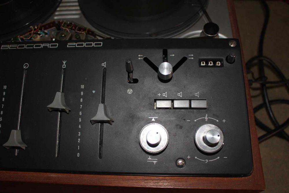gravador/leitor de bobines Beocord 2000
