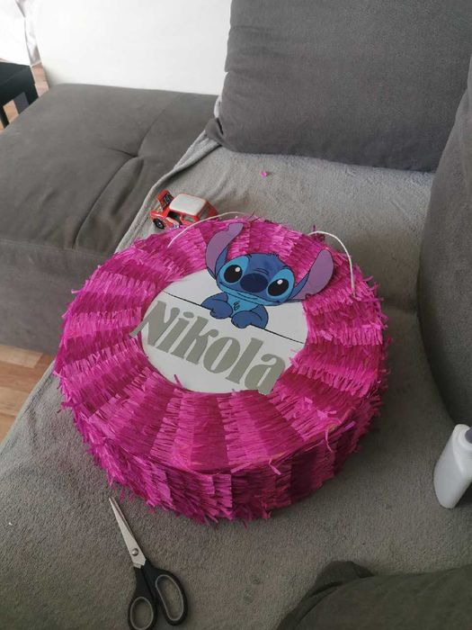 Piniata Stitch z imieniem i wiekiem