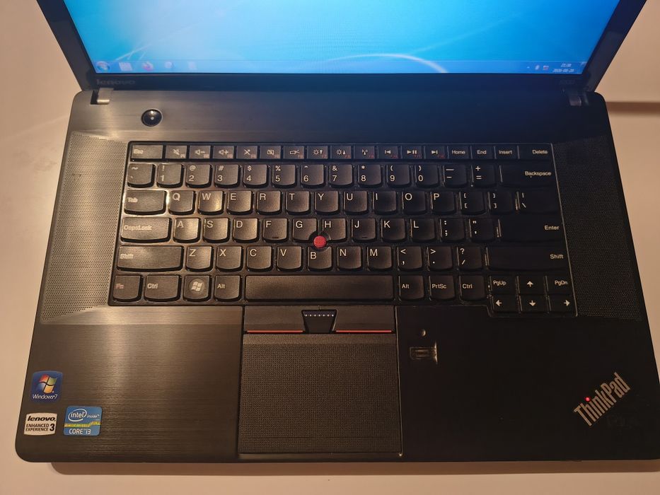 Lenovo ThinkPad E530 / i3-2350M / GeForce 610M / 120 SSD / 4 GB RAM