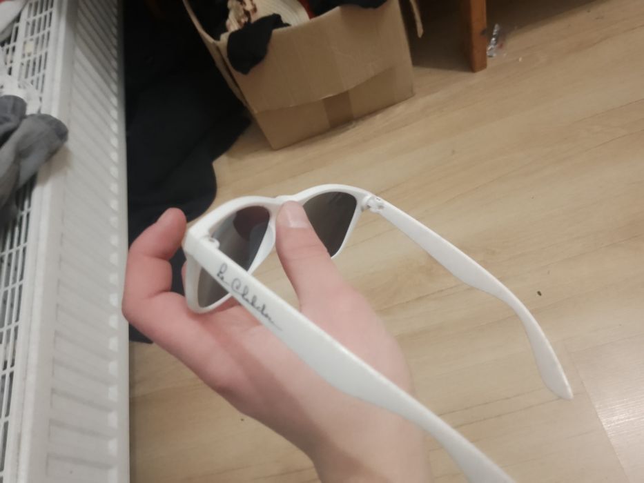 Очки солнцезащитные ручная робота