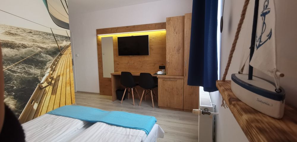 wolny pokój 2 os.Centrum Jastarni.Do plaży idzie się 4minuty