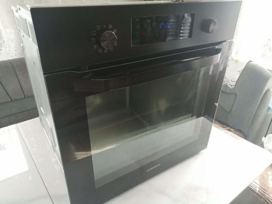 Духова шафа електрична Samsung