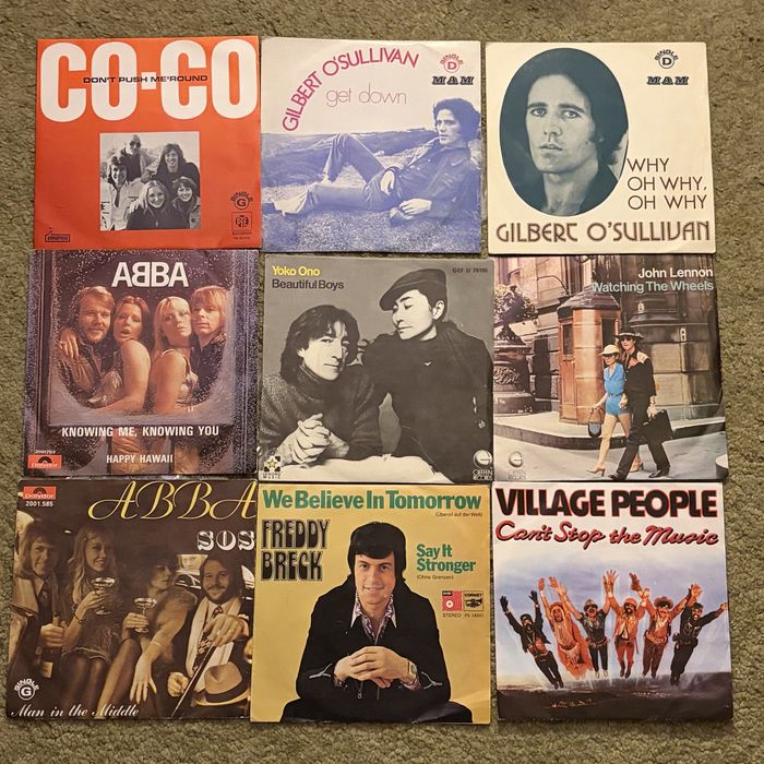 Vendo Singles de Vinis (45 RPM)