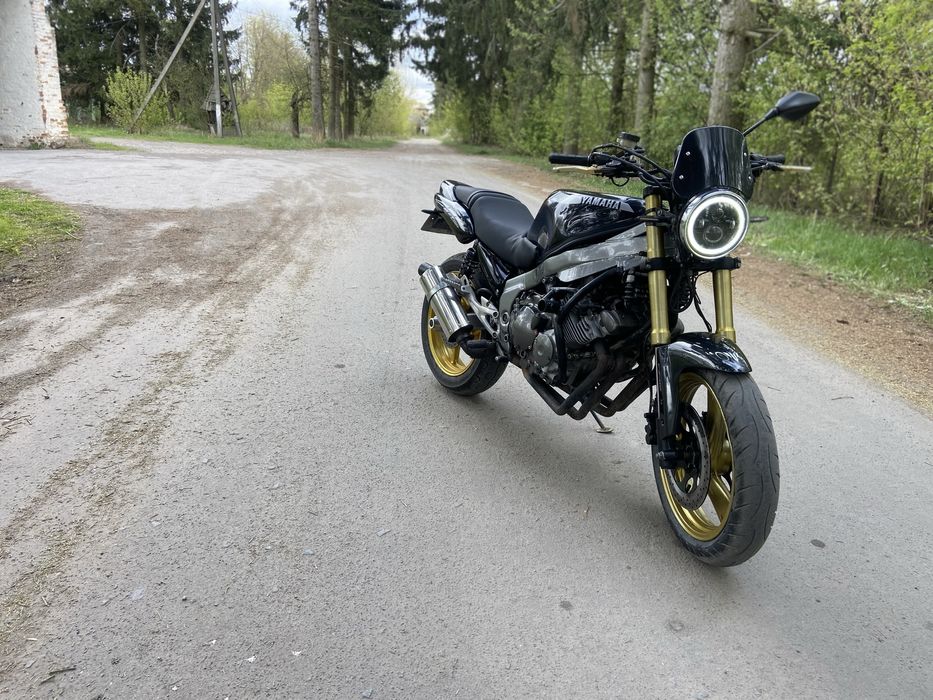 Yamaha FZX250 / 600cc / індивідуальний стріт