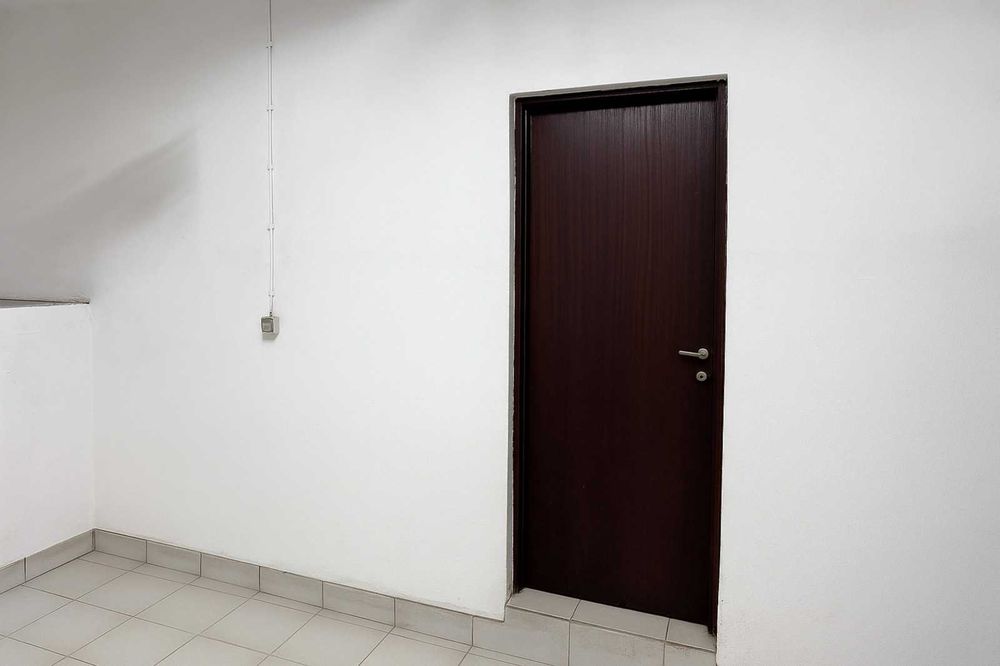 Garagem / Armazém 120m2 Cedofeita / Boavista R. Barão Forrester/ Centro Porto