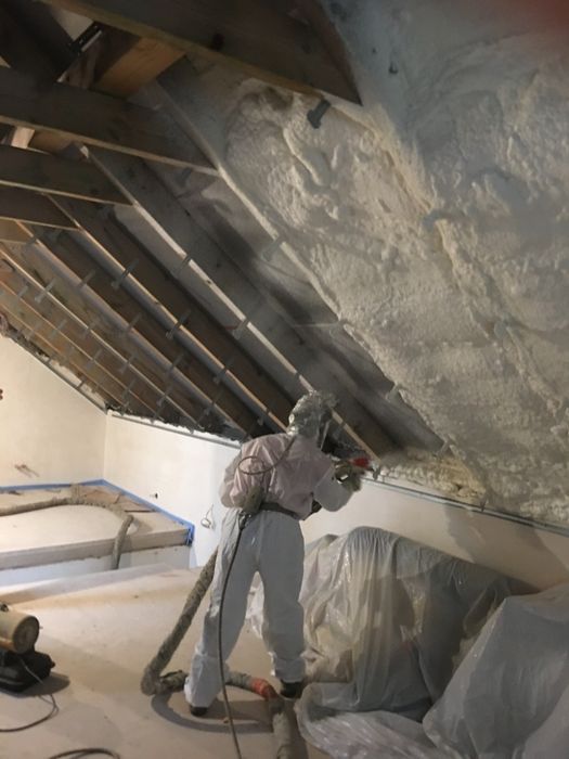 Ocieplenie ocieplanie poddasza pianą PUR cały ŚLĄSK