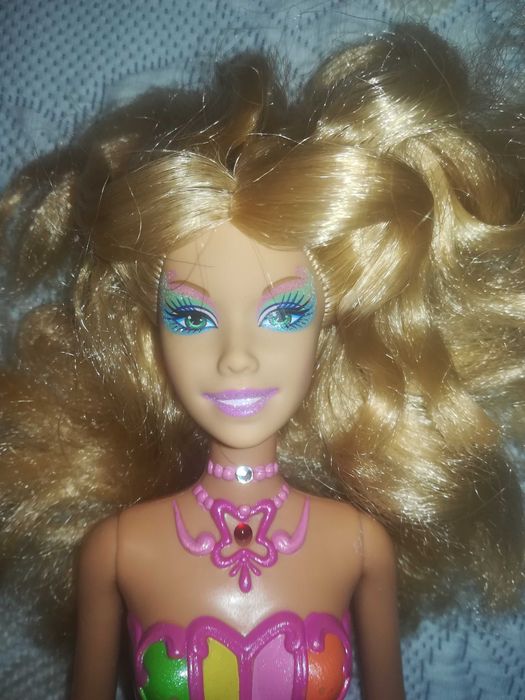 Boneca Barbie Fairytopia Magic Of The Rainbow - Elina