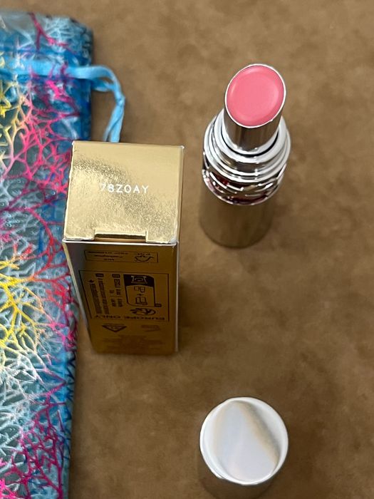 YSL Loveshine Candy Glaze nr.18 Bubble Gum