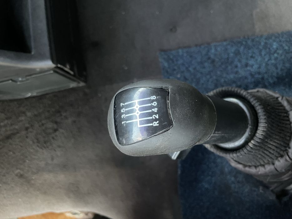 Вантажне авто MAN 19.463