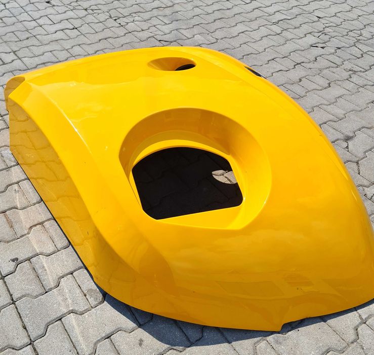 Obudowa ( osłona boczna ) do podnośnika Haulotte HA 18 SPX (16 SPX)