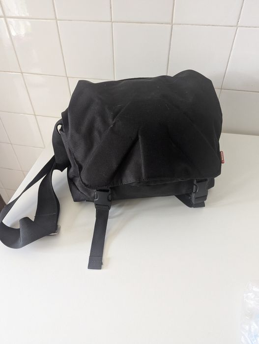 Câmera Fotográfica Conjunto Canon EOS 77D com 3 objetivas COMO NOVA