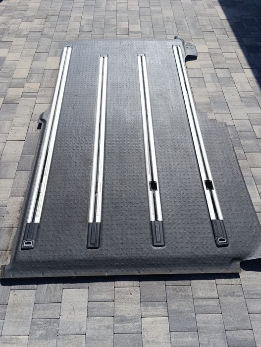 Podłoga szyny multivan VW t5 t6