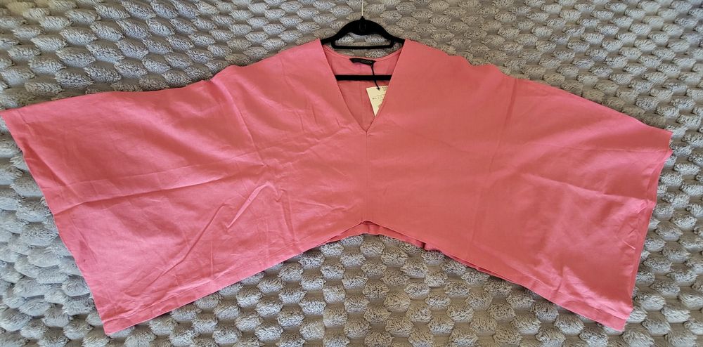 Продам льняной костюм Zara.