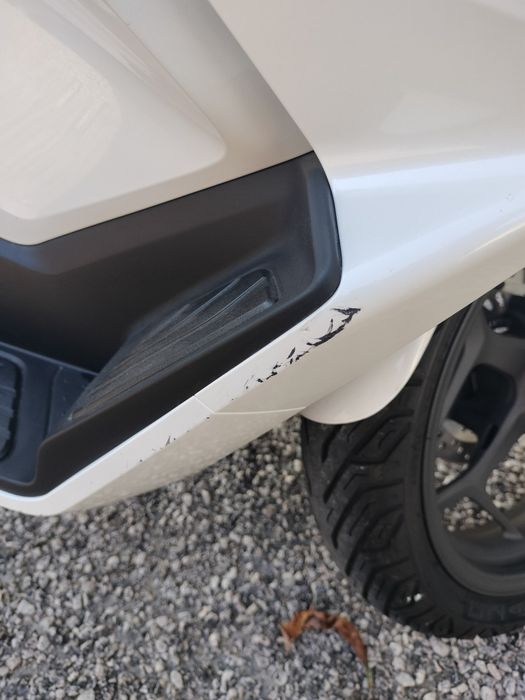 Moto PCX 125 branca único dono