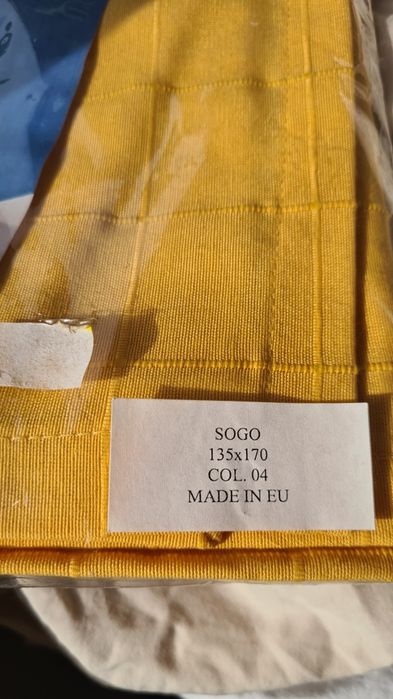 Toalha de mesa nova, com 1,70m×1,35 m