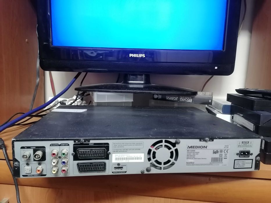 Nagrywarka Medion MD 82999 HDMI HDD360gb