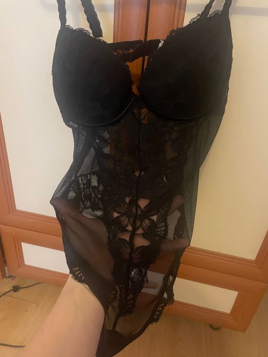 Черное кружевное боди sinsey