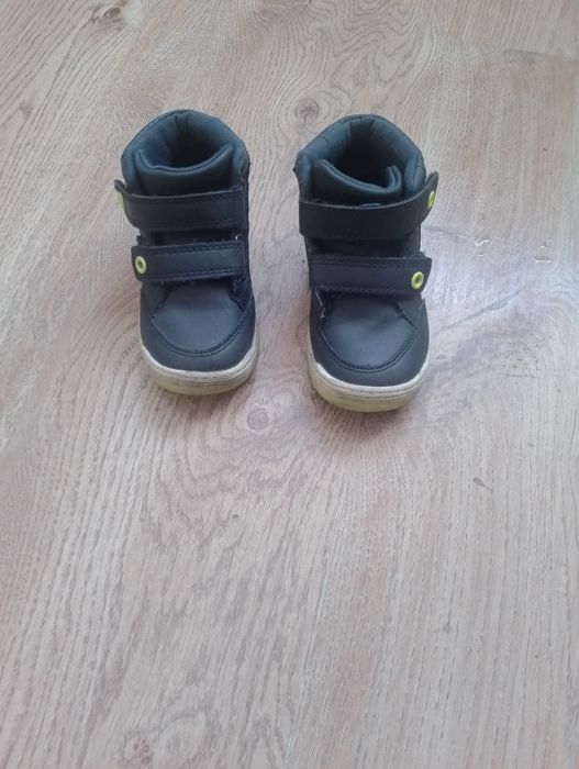 Buty za kostkę na rzep