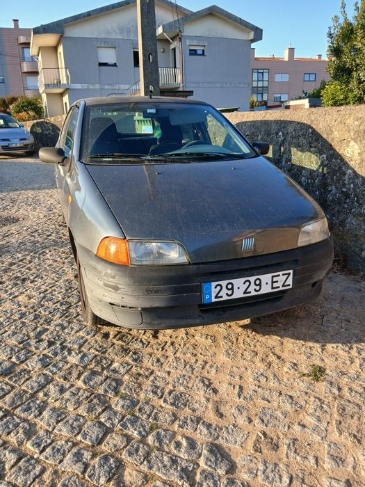 Fiat Punto 55/700€negociável