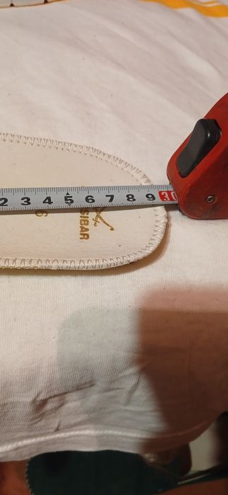 Продам мужские ботинки замшевые