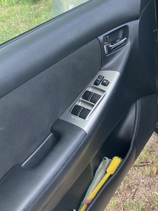 Продаеться автомобіль