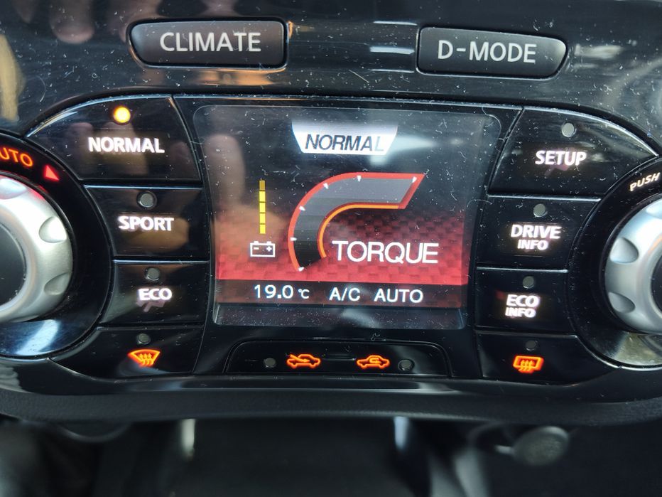 Nissan Juke 1.5 dci 
7.400 € — NEGOCIÁVEL